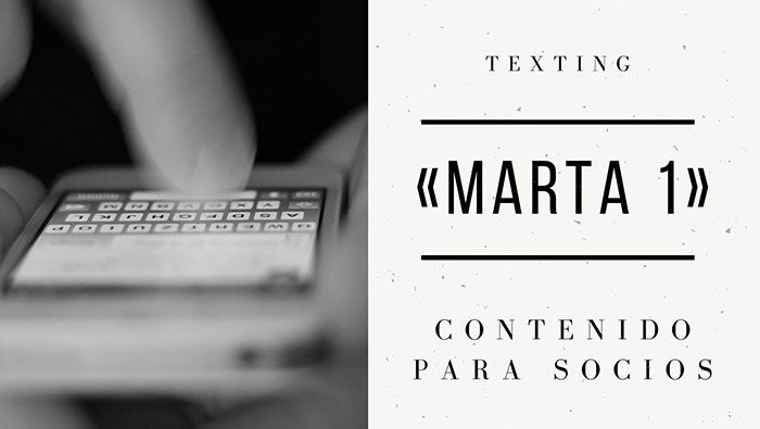marta1-texting-chat