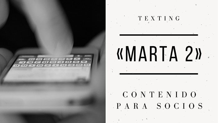 marta2-texting-chat